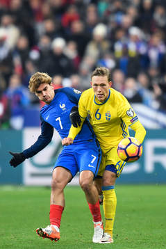 Frankrikes Antoine Griezmann och Sveriges Ludwig