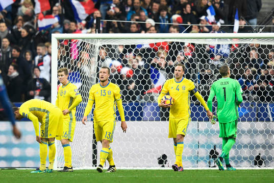 Sveriges Victor Nilsson Lindelöf, Emil Krafth, Jakob