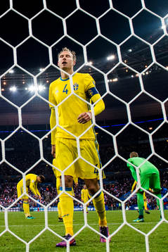 Sveriges Andreas Granqvist deppar
