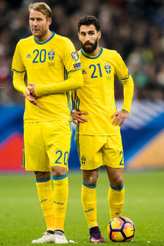 Sveriges Ola Toivonen och Jimmy Durmaz