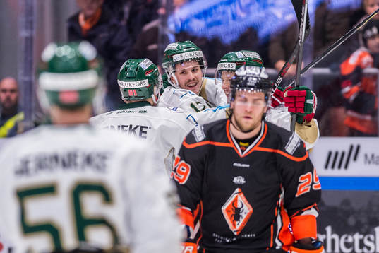 Frölundas Sebastian Stålberg jublar