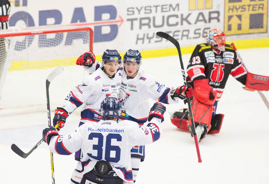 Linköpings Kristian Näkvä jublar