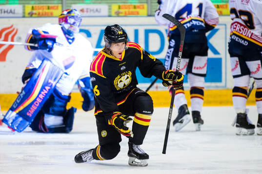 Brynäs Oskar Lindblom jublar