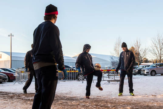 Leksands Johan Olofsson och Fredrik Forsberg värmer upp