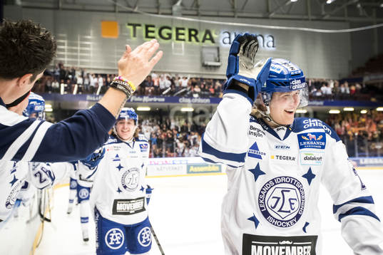 Leksands Isak Skedung jublar
