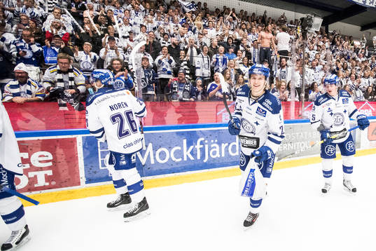Leksands Isak Skedung jublar
