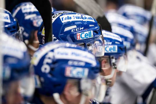 Leksands hjälmar i ishockeymatchen i SHL mellan Leksand