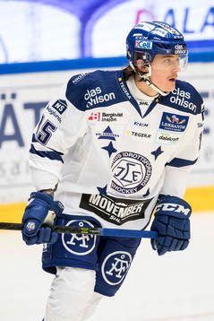 Leksands Johan Porsberger  i ishockeymatchen i SHL mellan