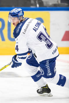 Leksands Olle Alsing  i ishockeymatchen i SHL mellan