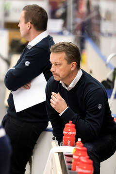 Leksands assisterande tränare Örjan Lindmark  i