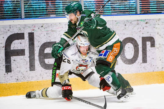 Malmö Redhawks Jens Olsson och Färjestads Mikael Wikstrand