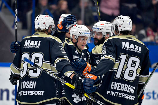 Växjös Geoff Platt jublar