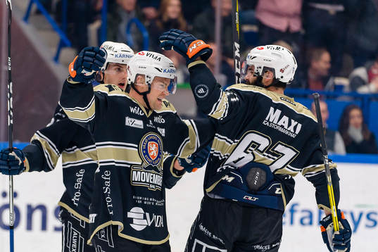 Växjös Geoff Platt jublar