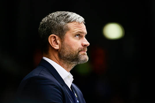 Rögles  assisterande tränare Mikael Gath