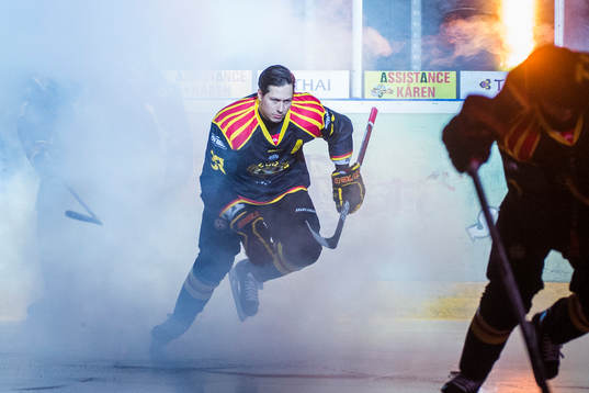 Brynäs Elias Fälth före ishockeymatchen i SHL mellan