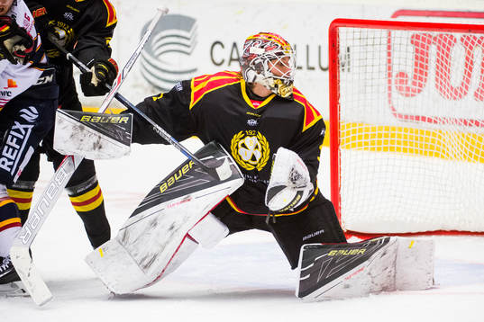 Brynäs målvakt Felix Sandström