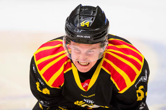 Brynäs Jonathan Pudas har ont