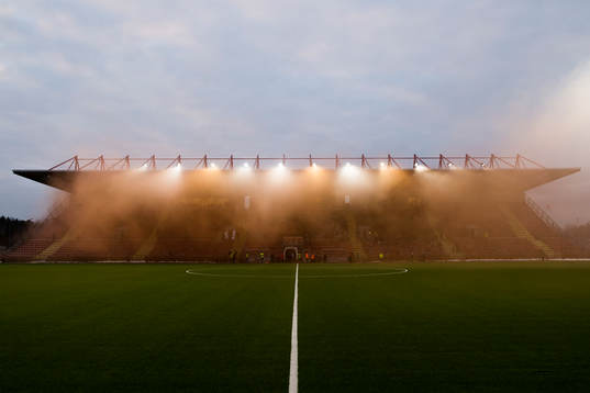 Benglar före fotbollsmatchen i kvalet till Superettan