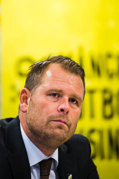 Mikael Stahre
