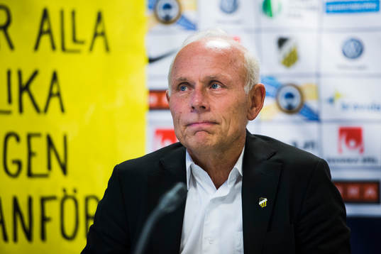 Dennis Andersson Häckens klubbdirektör när Mikael Stahre