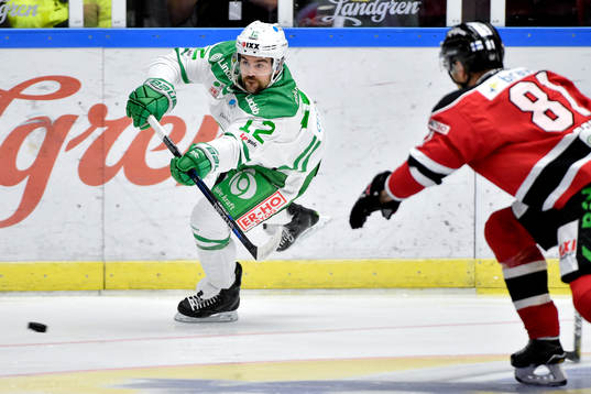 Rögles Jack Connolly och Malmö Redhawks Ilari Filppula