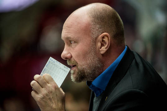 Malmö Redhawks tränare Peter Andersson