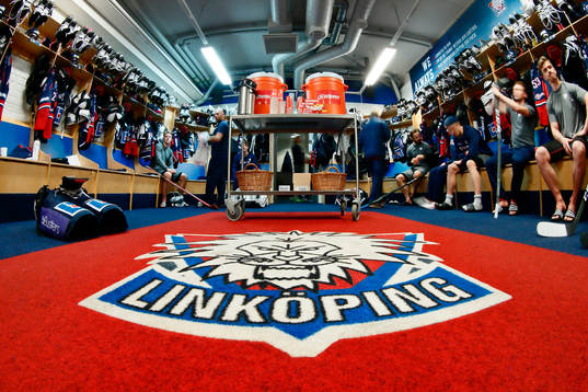 Linköpings spelare i omklädningsrummet före