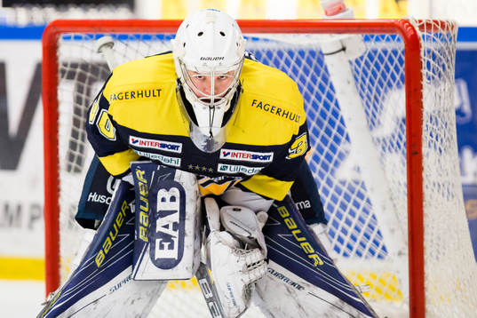 s målvakt Linus Söderström