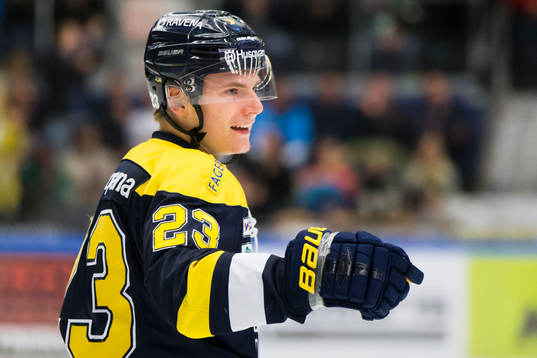 s Lias Andersson jublar