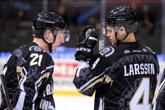 Frölundas Christoffer Ehn och Jacob Larsson värmer upp