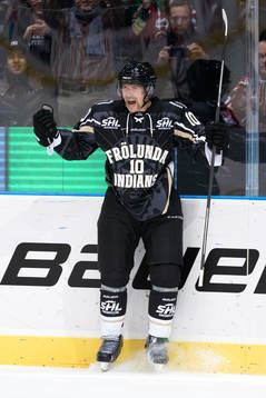 Frölundas Sean Bergenheim jublar