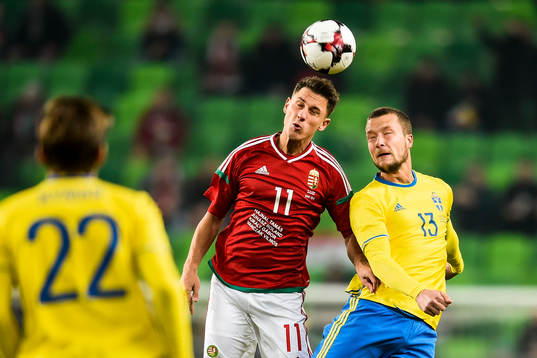 Ungerns Krisztián Németh i nickduell med Jakob Johansson