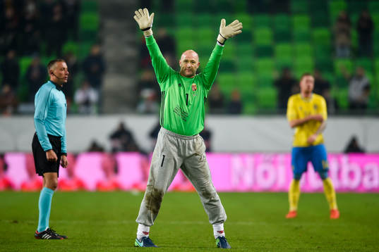 Ungerns målvakt Gabor Kiraly gör sin sista landskamp och