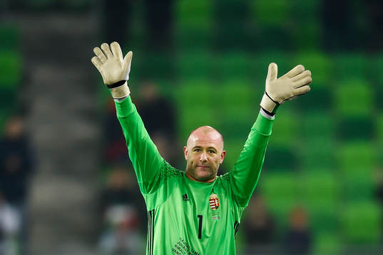 Ungerns målvakt Gabor Kiraly gör sin sista landskamp och