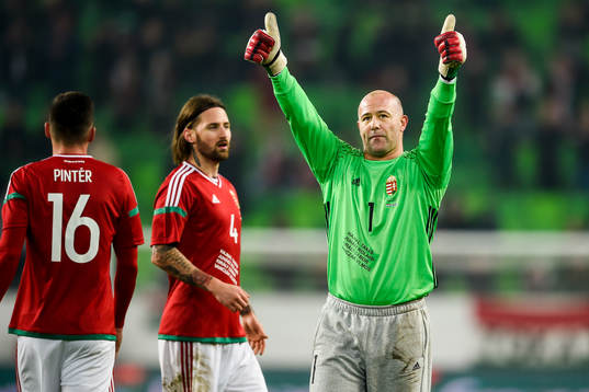 Ungerns målvakt Gabor Kiraly gör sin sista landskamp och