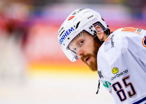 Växjös Liam Reddox på uppvärmningen
