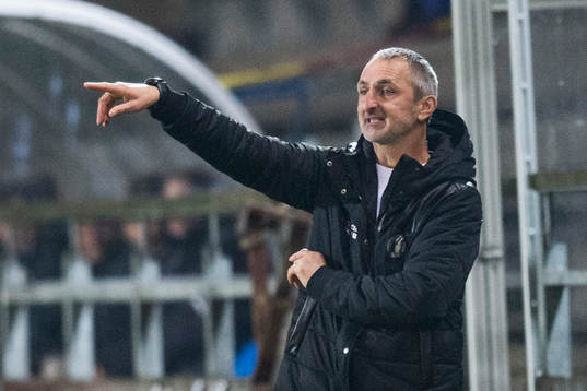 Slavia Prag tränare Pavel Medynsky