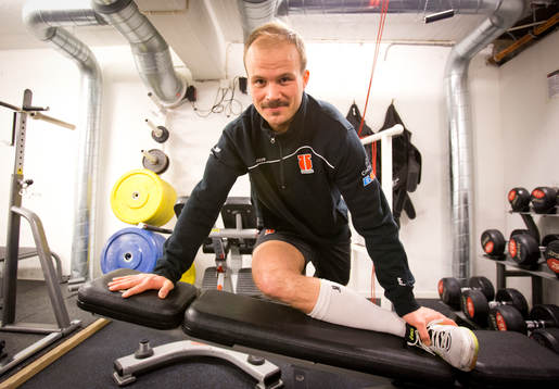 Örebros Johan Wiklander med mustasch