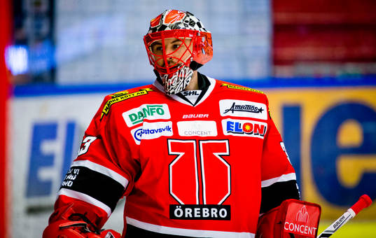 Örebros målvakt Julius Hudacek