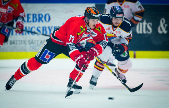 Örebros Daniel Viksten och Djurgårdens Robin Press