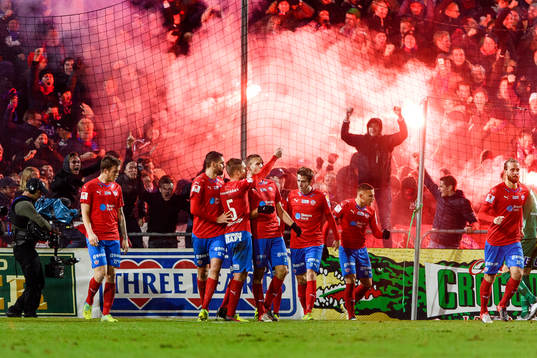 Helsingborgs spelare jublar