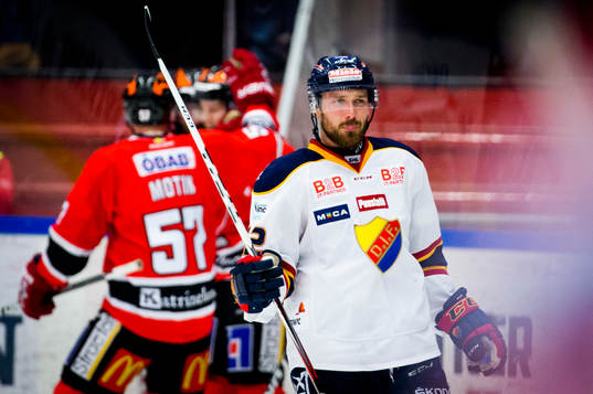 Örebros Daniel Viksten gör 3-0 och jublar samt