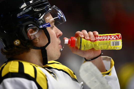 Brynäs-spelare dricker