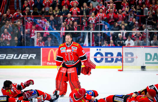 Örebros målvakt Julius Hudacek