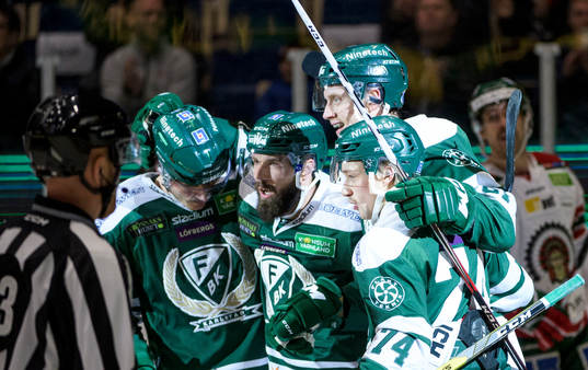 Färjestads Milan Gulas, Johan Ryno och Rasmus Asplund