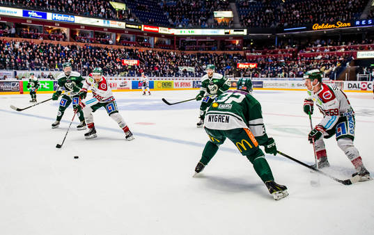 Färjestads Fabian Zetterlund Frölundas Joel Lundqvist