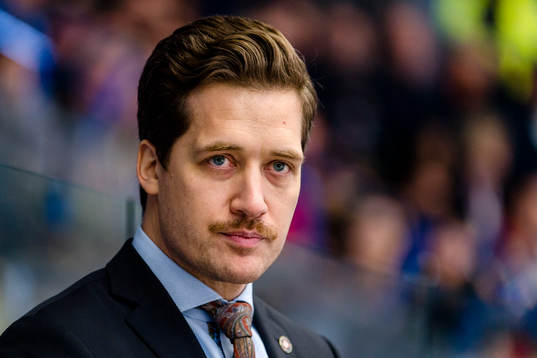 Växjös tränare Sam Hallam