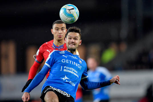 Halmstads Ivo Pekalski och Helsingborgs Jordan Larsson