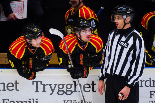 Brynäs Pathrik Westerholm och Ponthus Westerholm i samtal