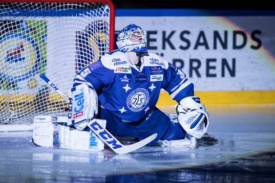 Leksands målvakt Atte Engren i ishockeymatchen i SHL